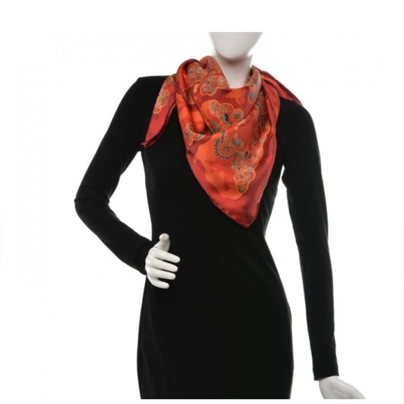 HERMES Silk Nuees Imaginaires Scarf 90 - Picture 16 of 17